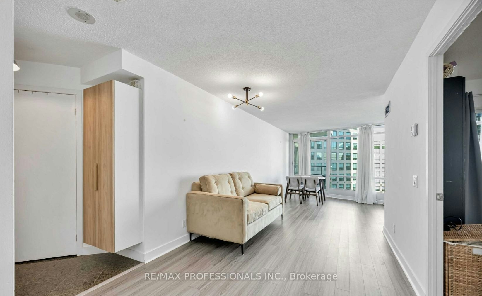 802-361 Front Street W, Toronto, ON, M5V 3R5 - 5