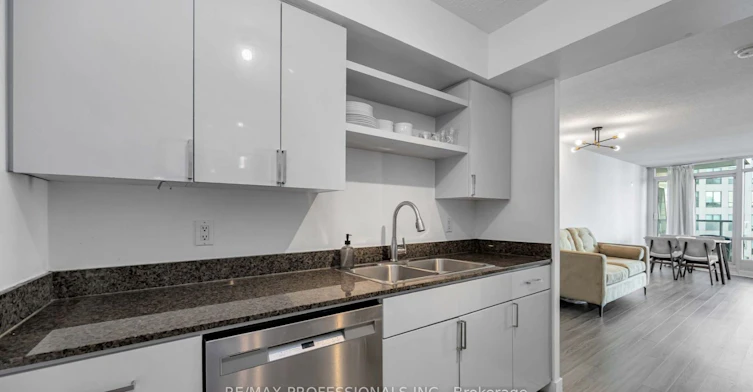 802-361 Front Street W, Toronto, ON, M5V 3R5 - 10