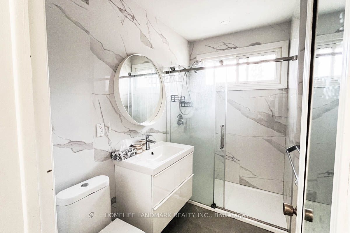 Main-16 Lochinvar Crescent, Toronto, ON, M3A 3K1 - 20
