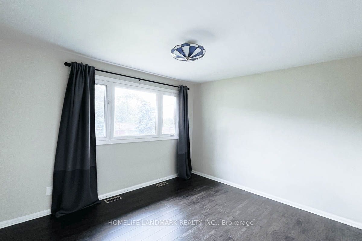 Main-16 Lochinvar Crescent, Toronto, ON, M3A 3K1 - 25