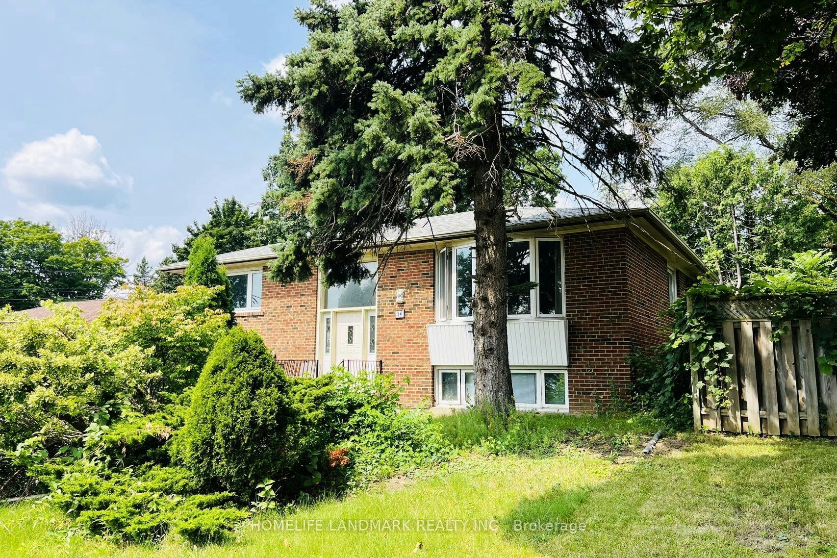 Main-16 Lochinvar Crescent, Toronto, ON, M3A 3K1 - 2