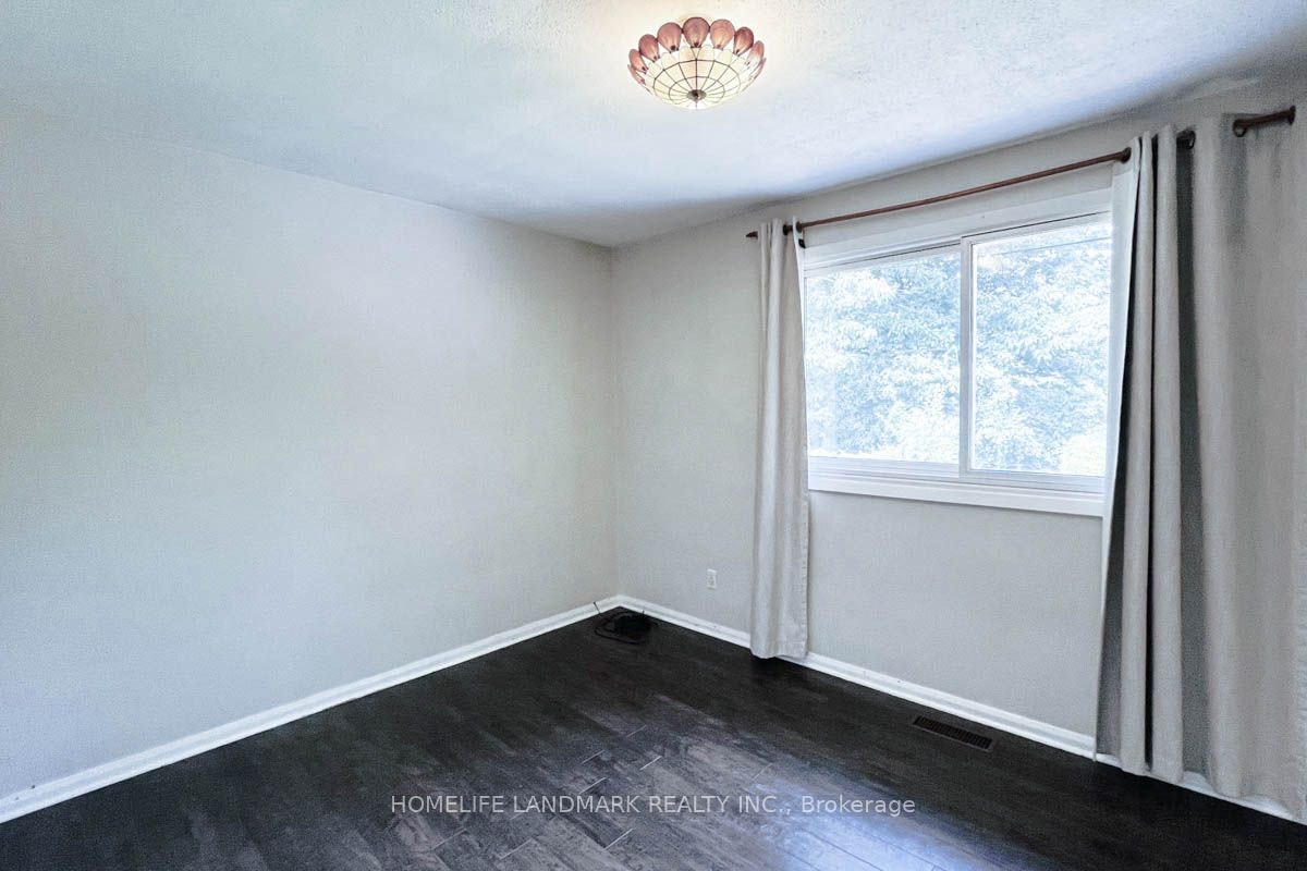 Main-16 Lochinvar Crescent, Toronto, ON, M3A 3K1 - 28