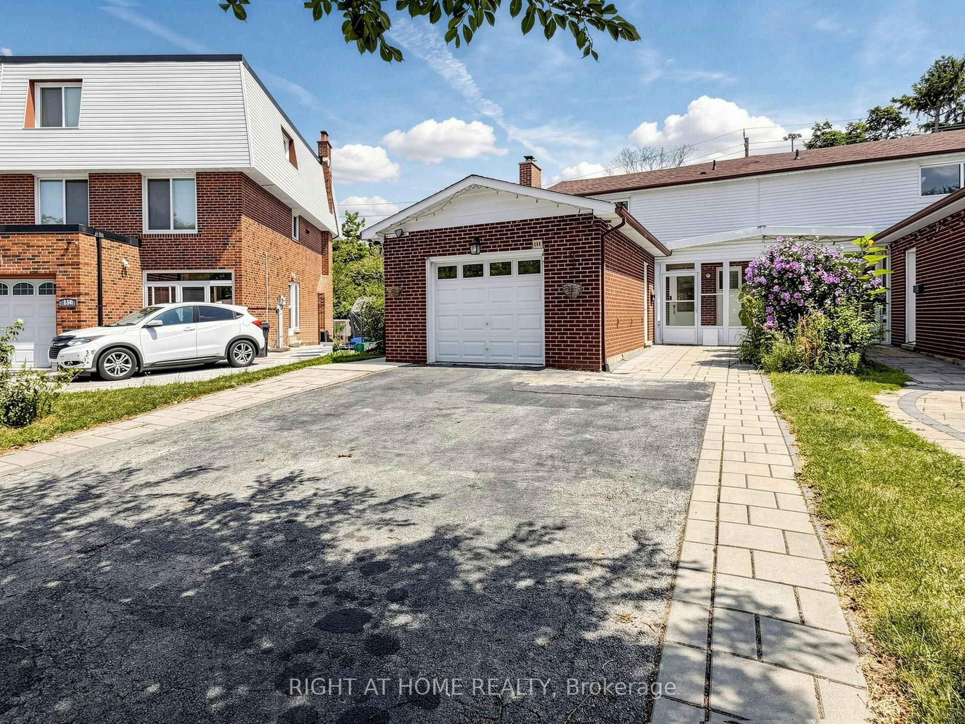 148 Sexton Crescent, Toronto, ON, M2H 2L6 - 2
