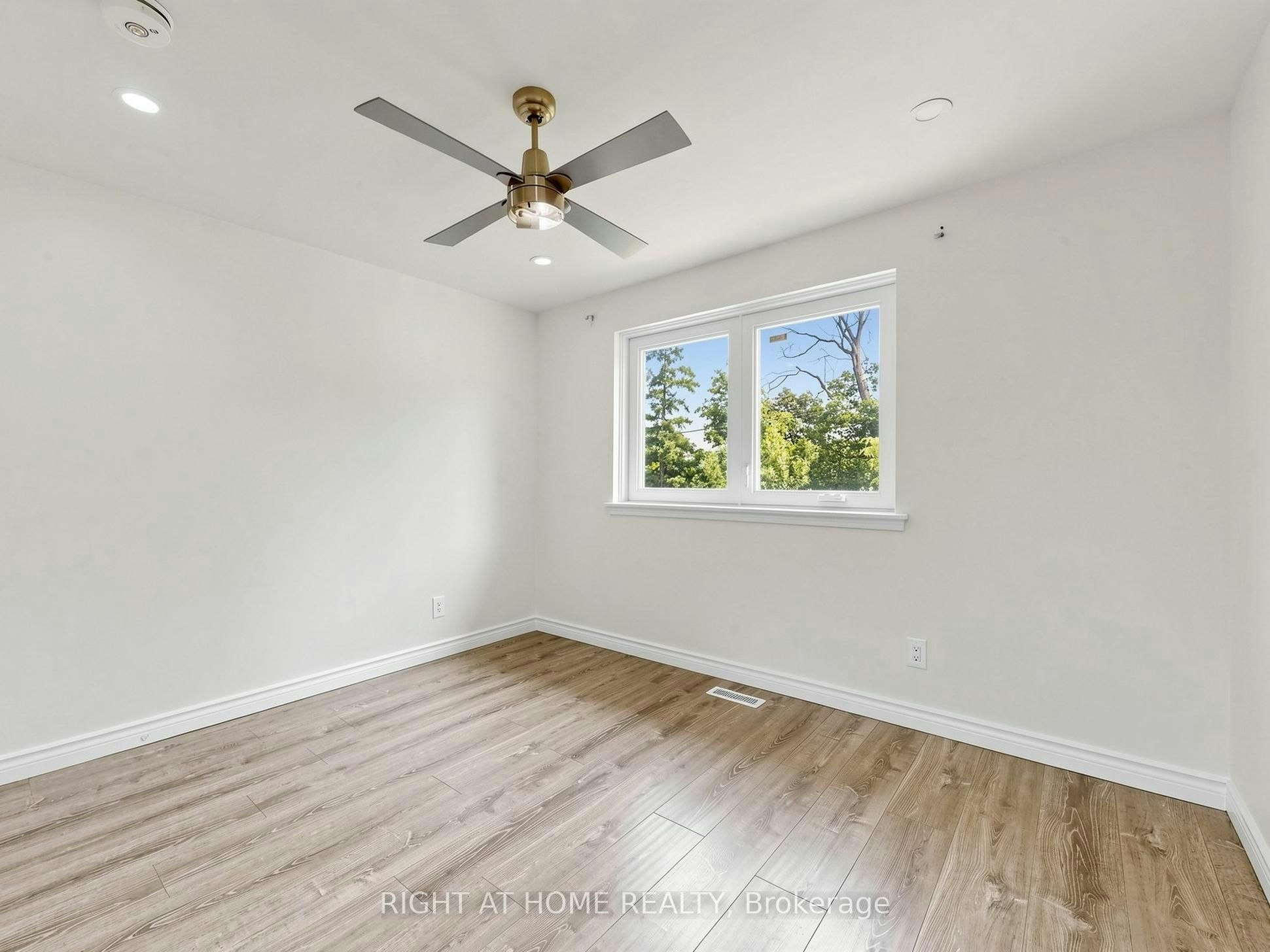 (MAIN)-148 Sexton Crescent, Toronto, ON, M2H 2L6 - 30