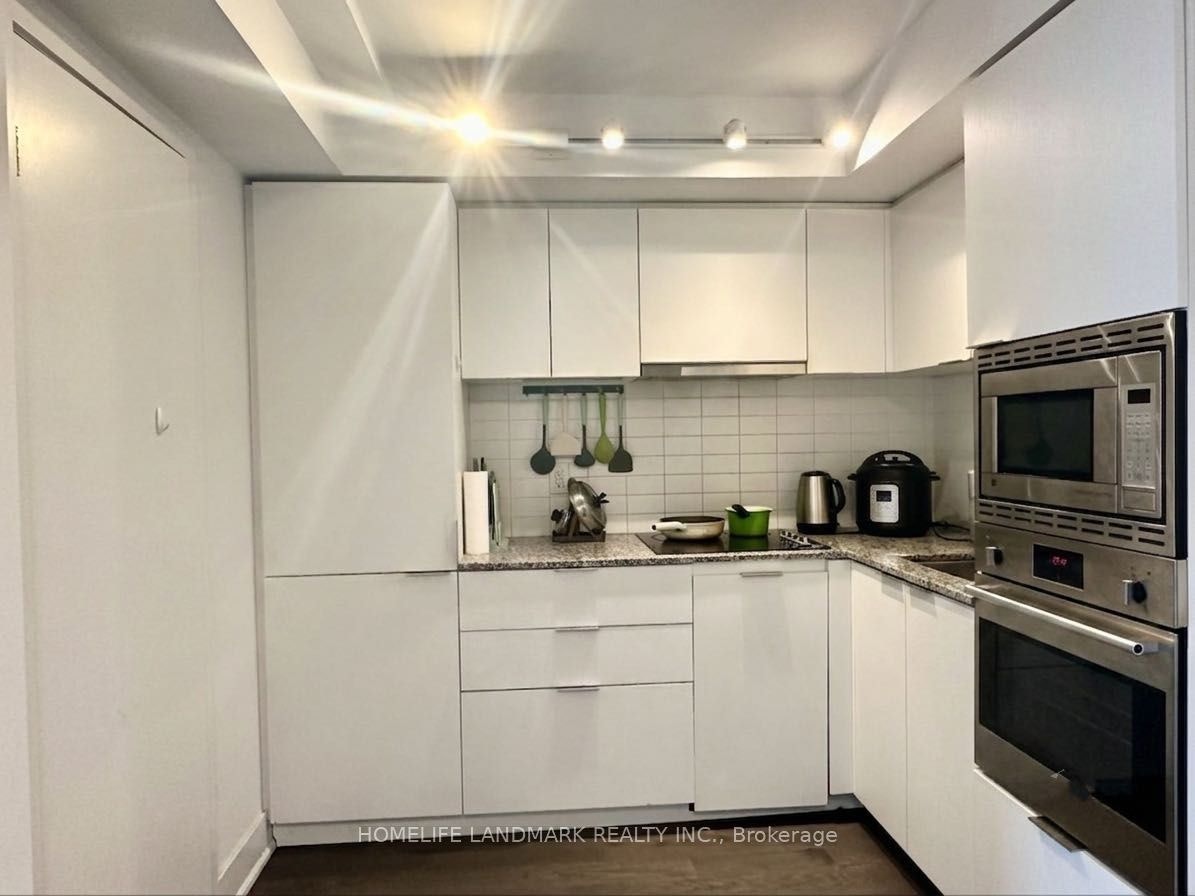 2912-955 Bay Street, Toronto, ON, M5S 0C6 - 5
