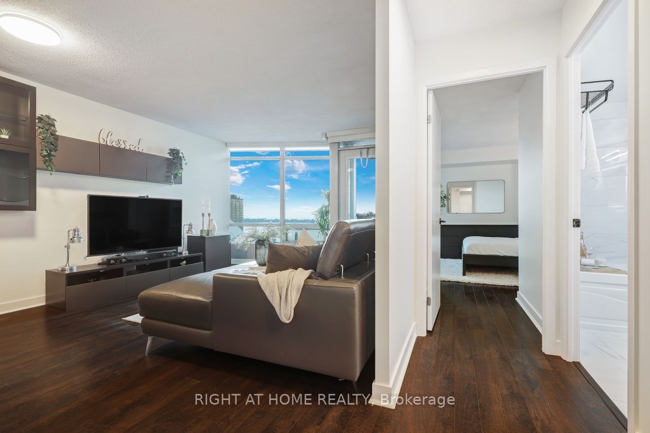 2316-81 Navy Wharf Court, Toronto, ON, M5V 3S2 - 23