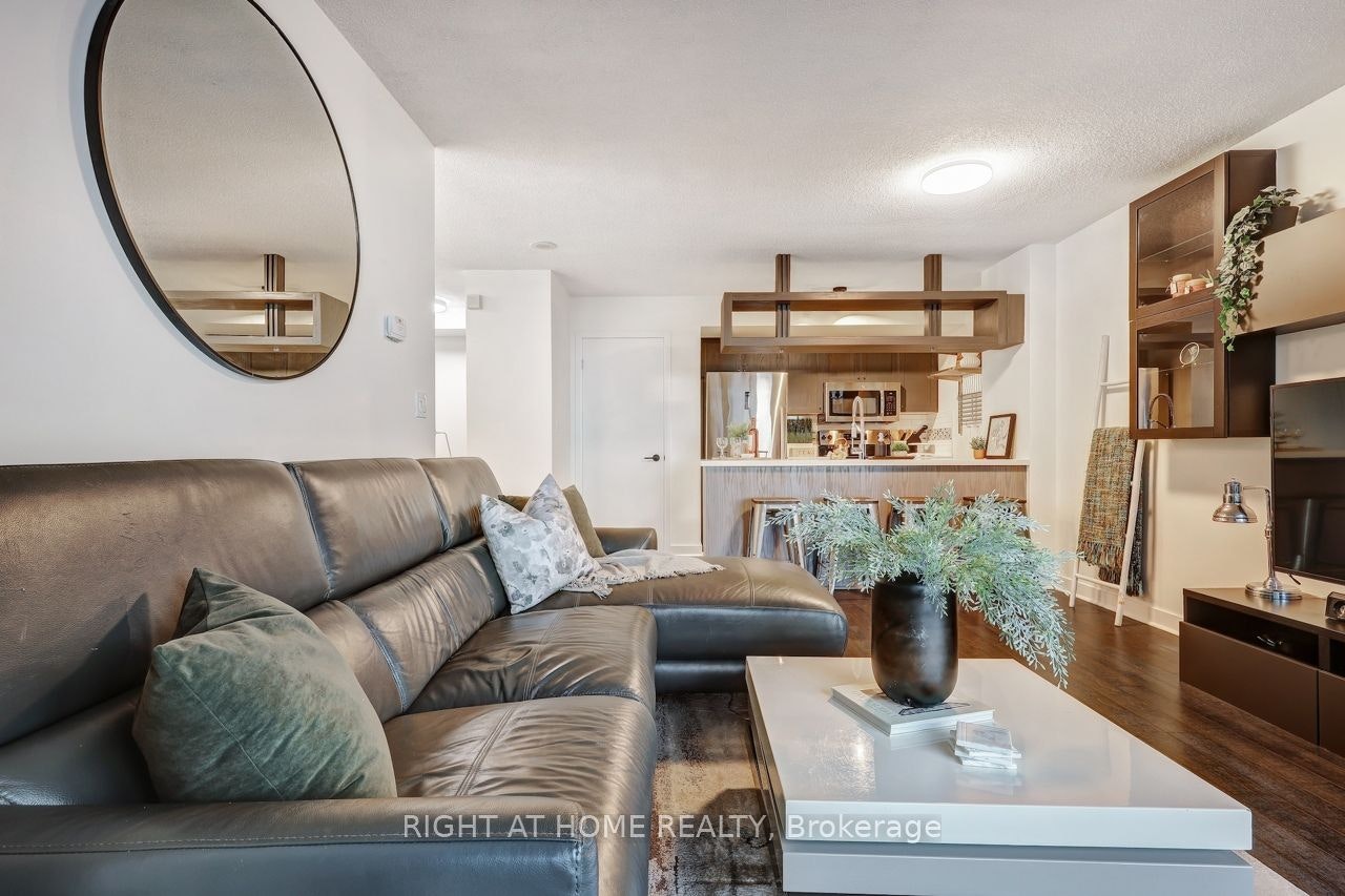2316-81 Navy Wharf Court, Toronto, ON, M5V 3S2 - 21