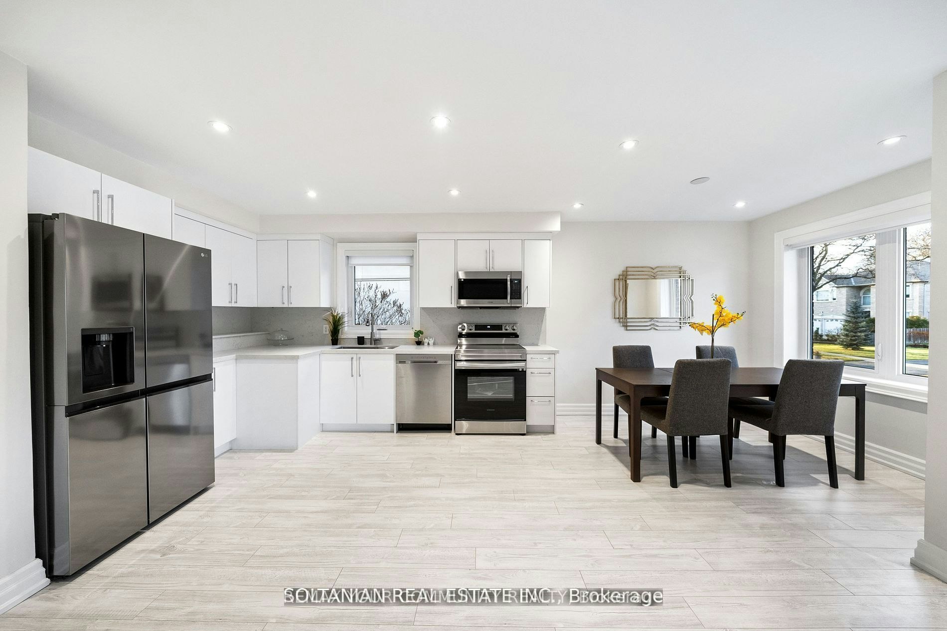 MAIN FLOOR-71 Centre Avenue, Toronto, ON, M2M 2L4 - 10