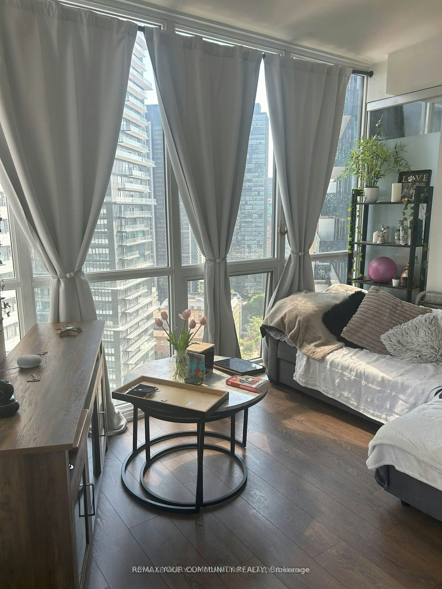 2709-45 Charles Street E, Toronto, ON, M4Y 1S2 - 10