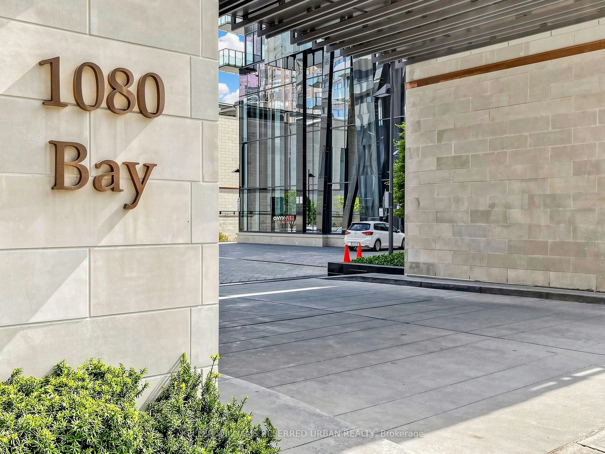 1710-1080 Bay Street, Toronto, ON, M5S 0A5