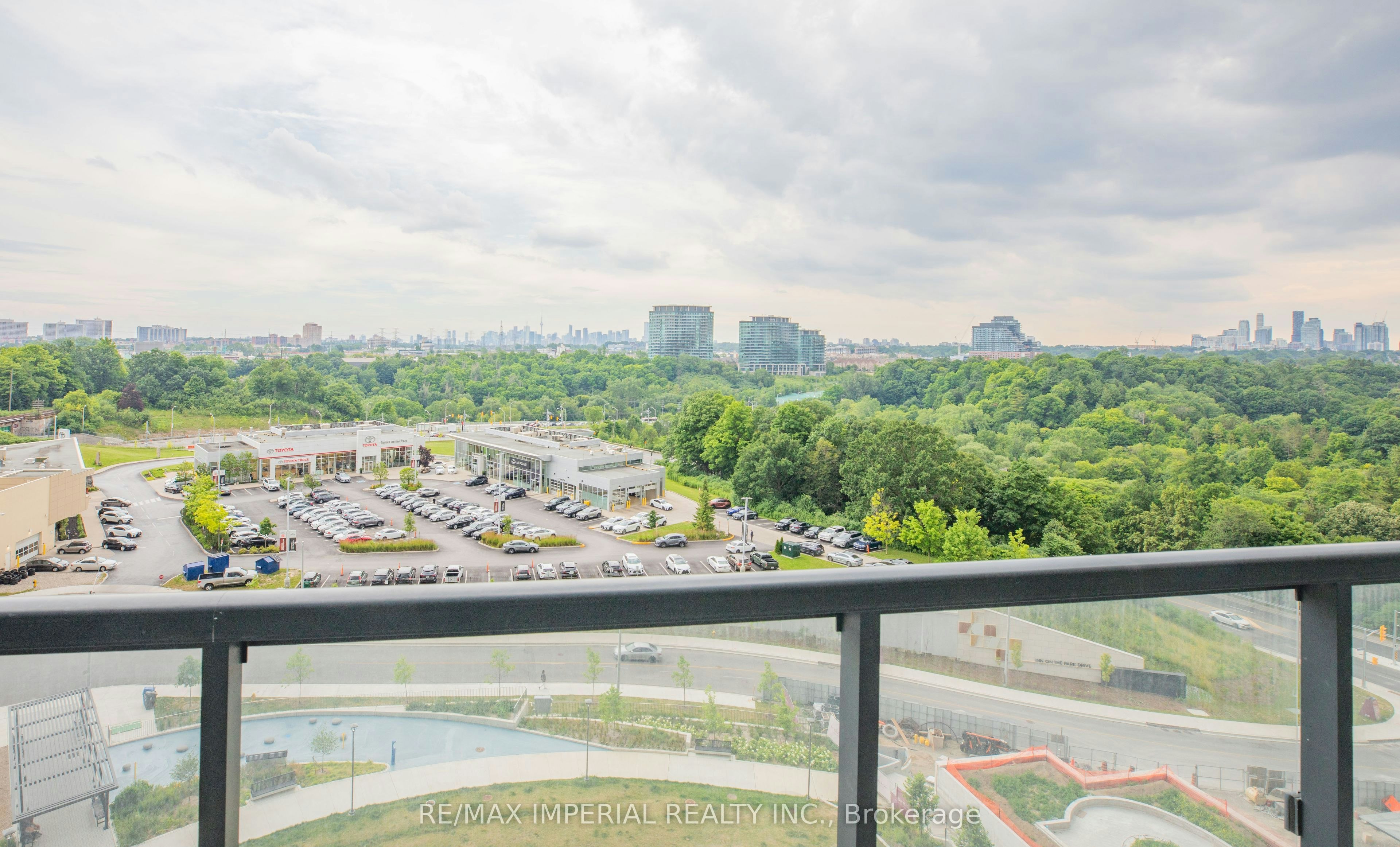 834-20 Inn ON The Park Drive, Toronto, ON, M3C 0P8 - 18