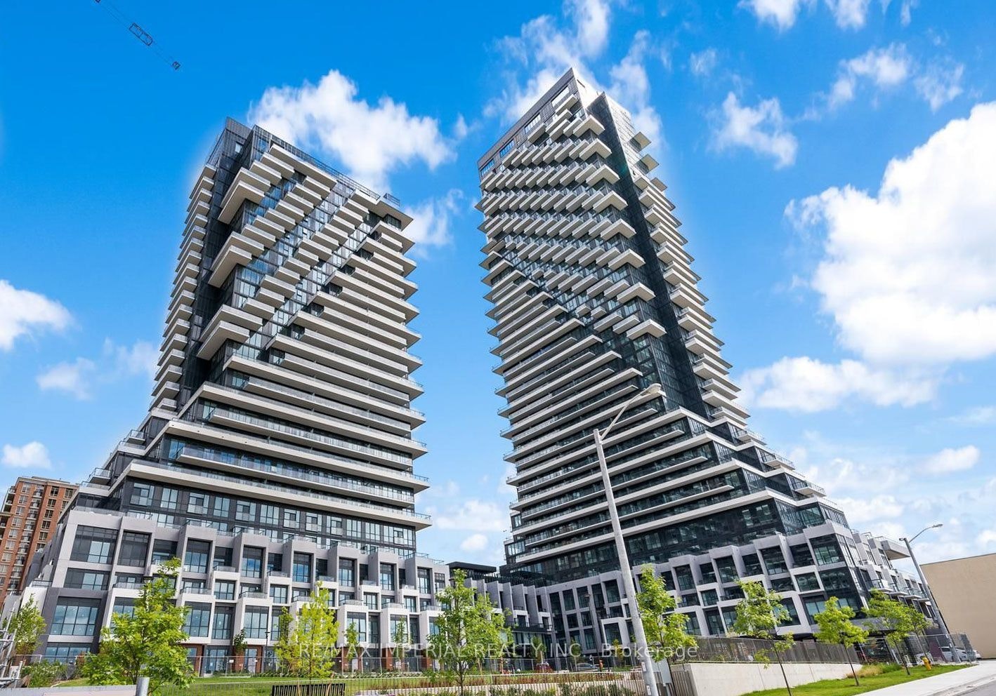834-20 Inn ON The Park Drive, Toronto, ON, M3C 0P8