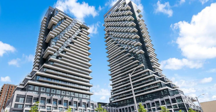 834-20 Inn ON The Park Drive, Toronto, ON, M3C 0P8