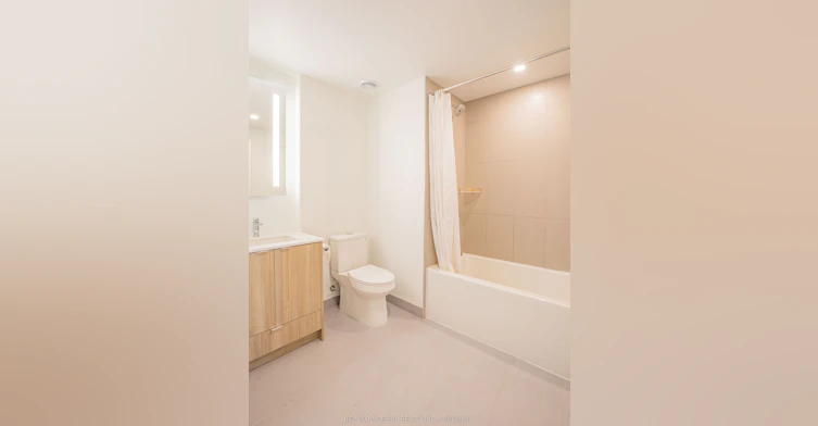 834-20 Inn ON The Park Drive, Toronto, ON, M3C 0P8 - 15