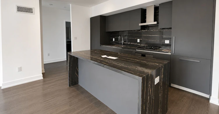 2002-1315 Bay Street, Toronto, ON, M5R 0E4 - 6