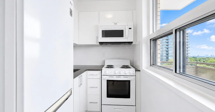 1201-1500 Bathurst Street, Toronto, ON, M5P 3L3 - 4