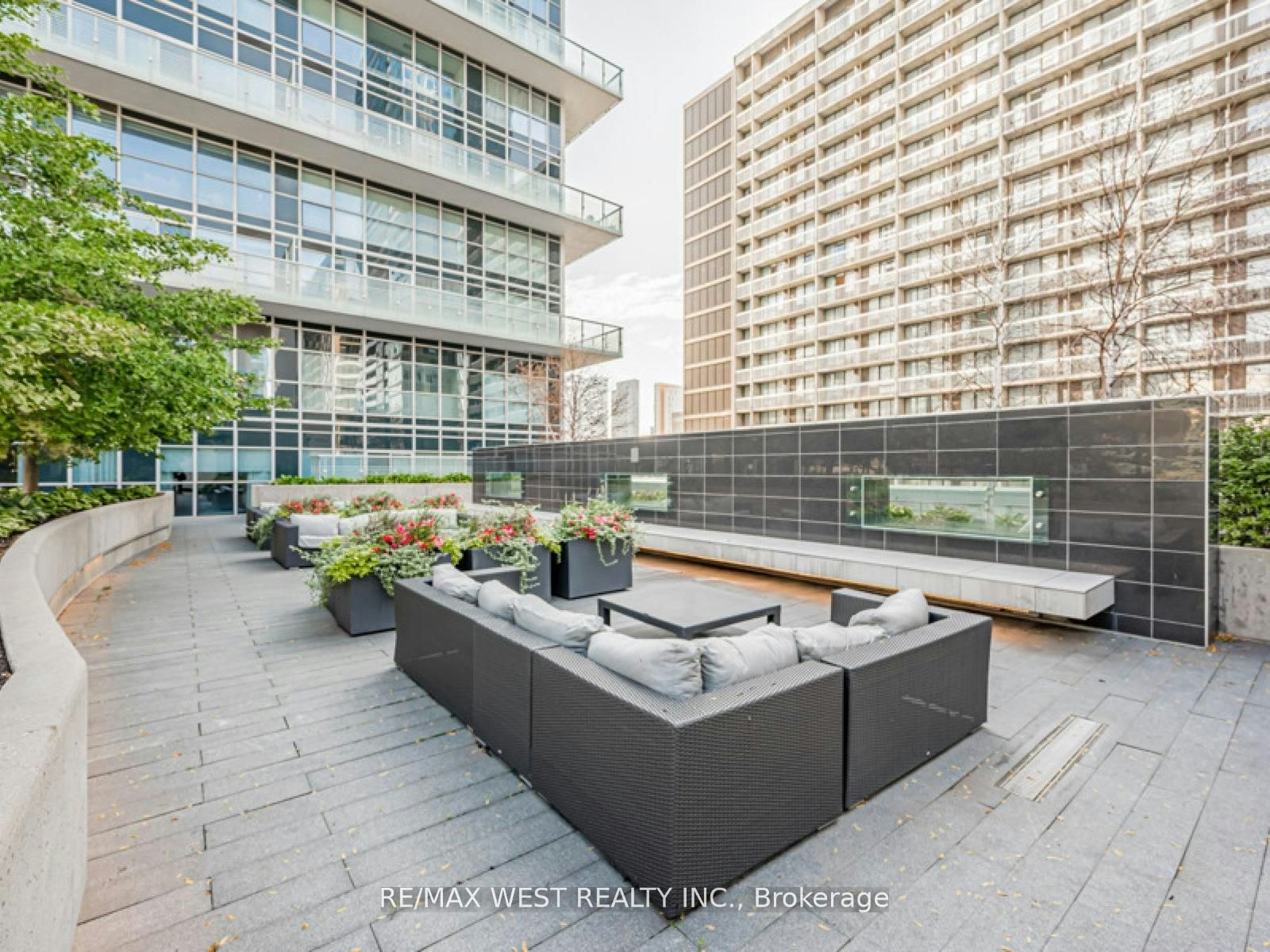 7102-388 Yonge Street, Toronto, ON, M5B 0A4 - 25