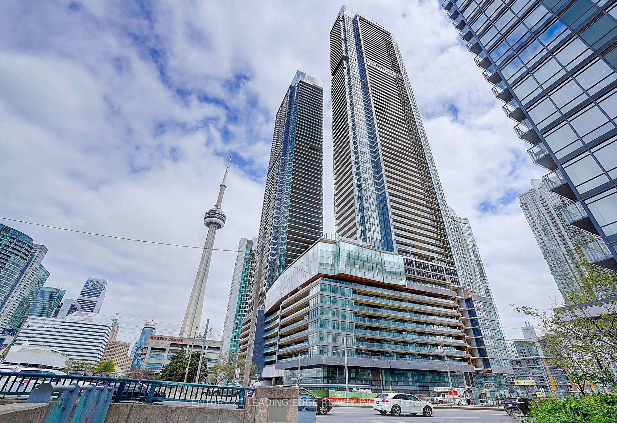 4202-1 Concord City Place Way, Toronto, ON, M5V 0X3 - 2
