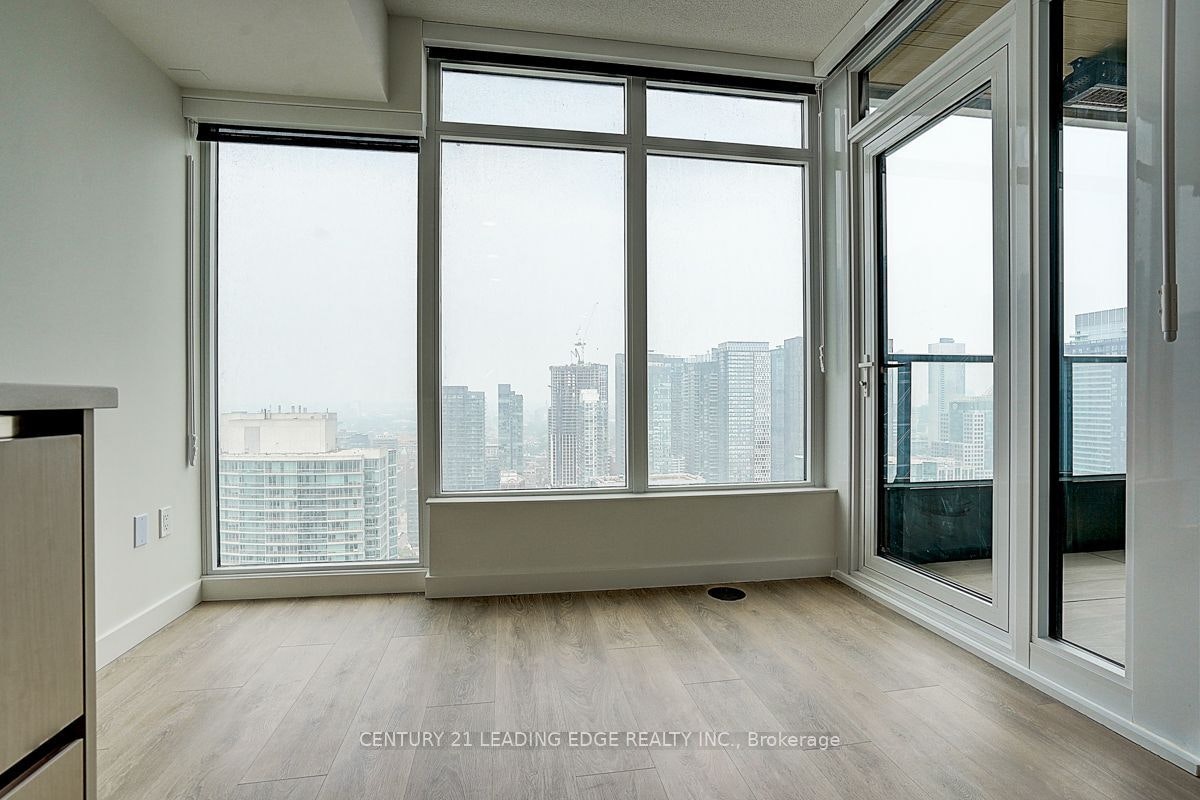 4202-1 Concord City Place Way, Toronto, ON, M5V 0X3 - 21