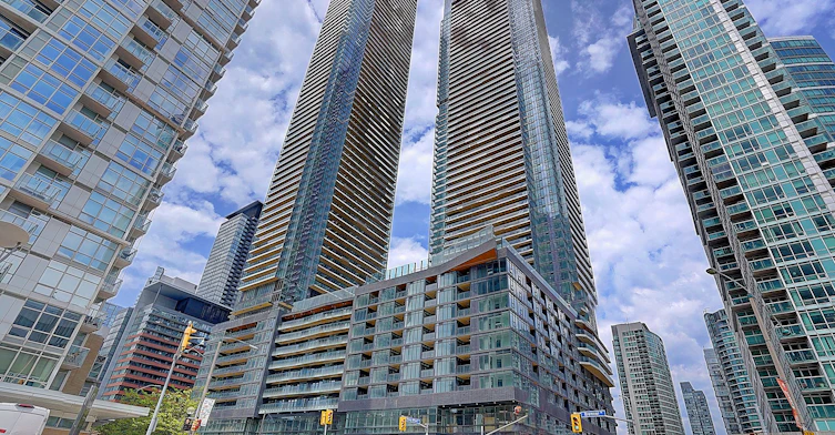4202-1 Concord City Place Way, Toronto, ON, M5V 0X3