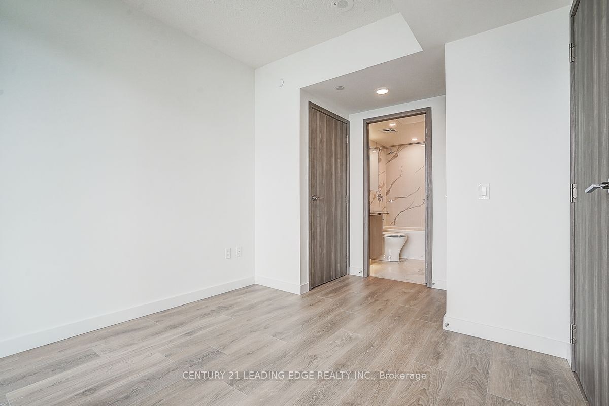 4202-1 Concord City Place Way, Toronto, ON, M5V 0X3 - 31