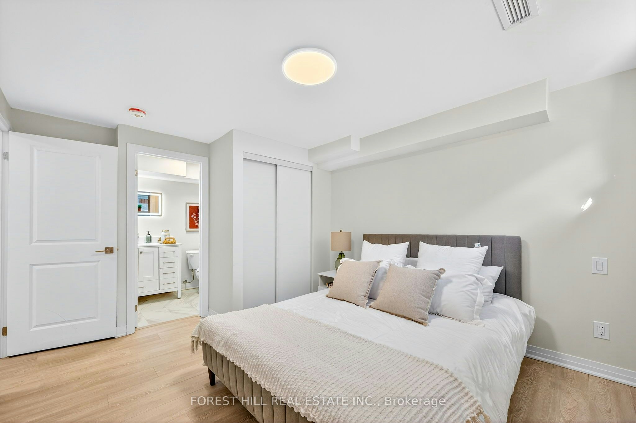 R - GARDEN-4 Southwell Drive, Toronto, ON, M3B 2N7 - 26