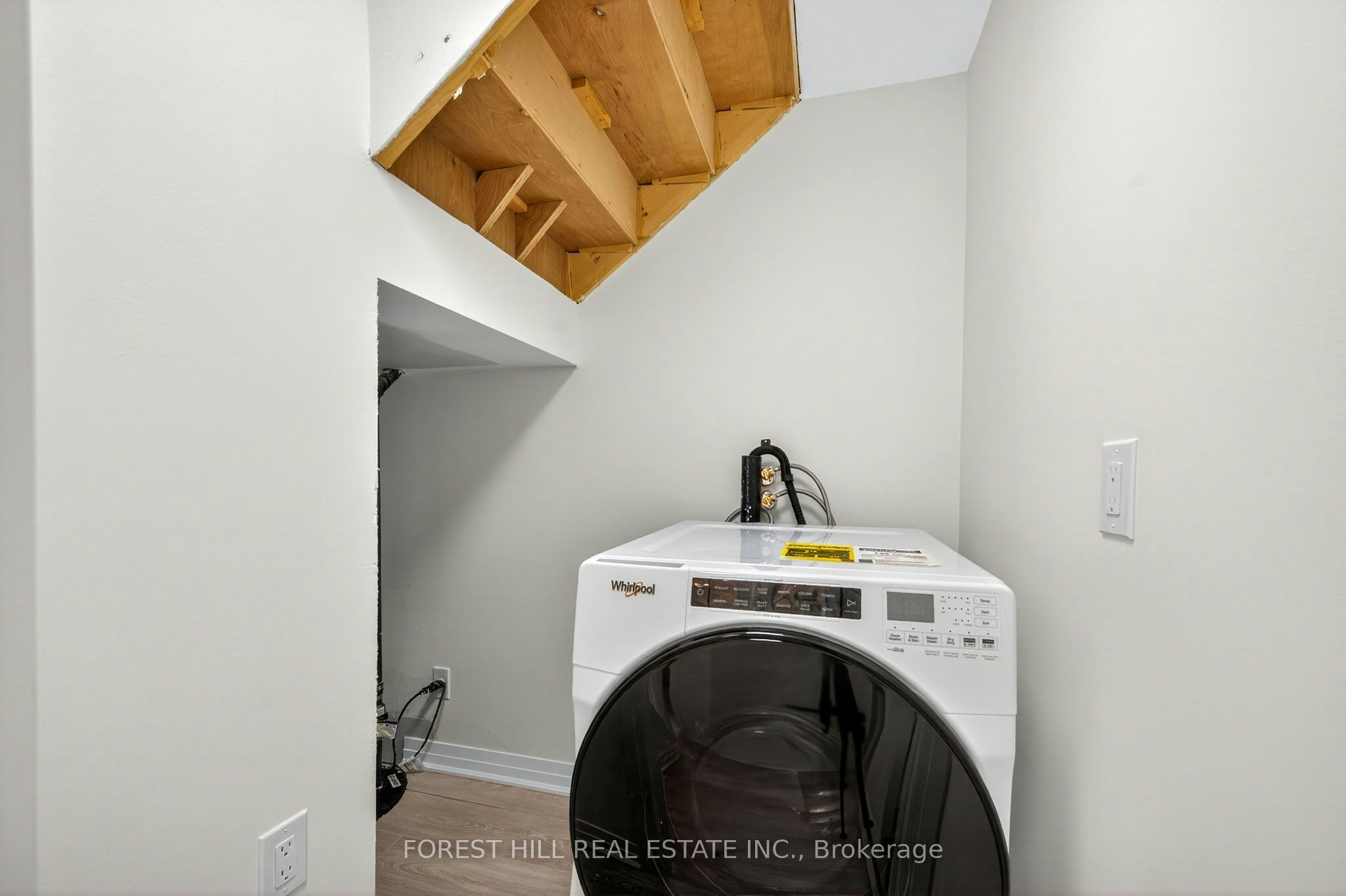 R - GARDEN-4 Southwell Drive, Toronto, ON, M3B 2N7 - 23
