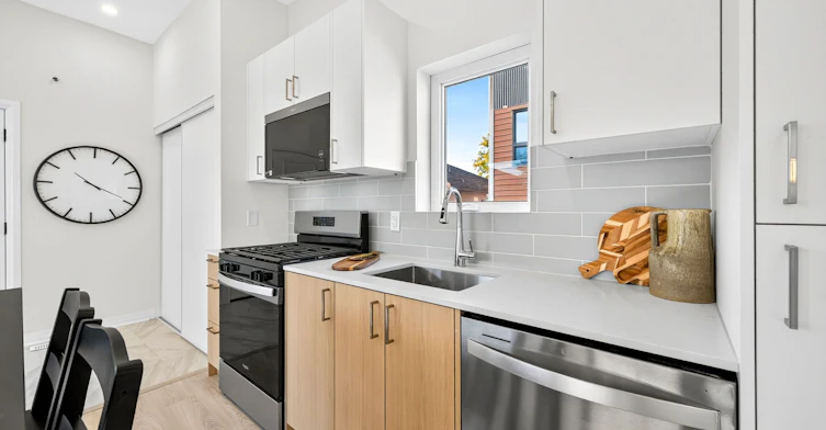 R - GARDEN-4 Southwell Drive, Toronto, ON, M3B 2N7 - 14