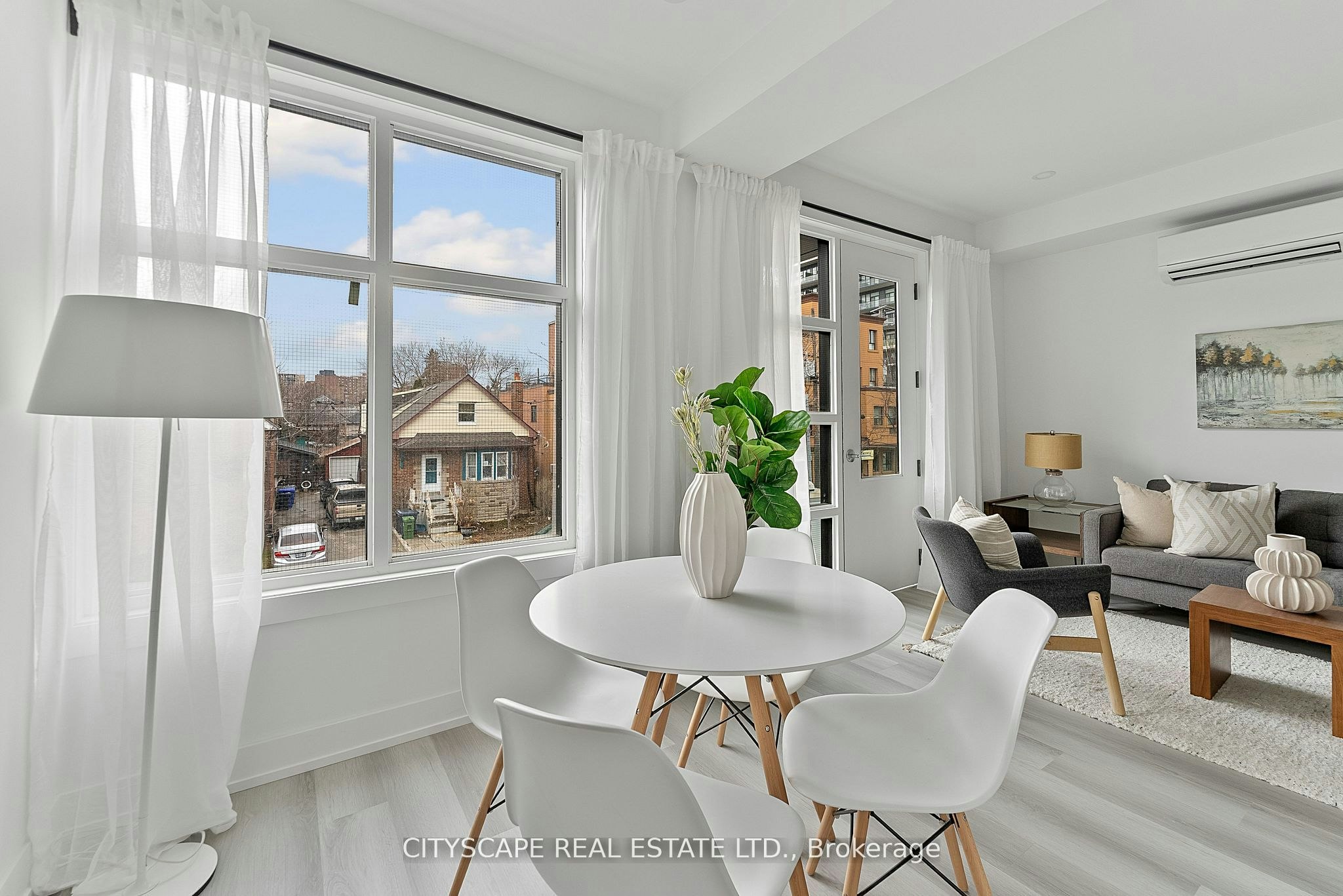 3 (Upper)-587 Oakwood Avenue, Toronto, ON, M6E 2X8 - 15