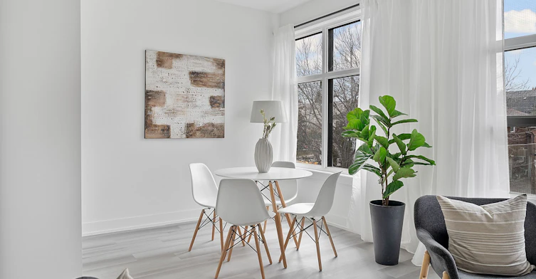 3 (Upper)-587 Oakwood Avenue, Toronto, ON, M6E 2X8 - 11