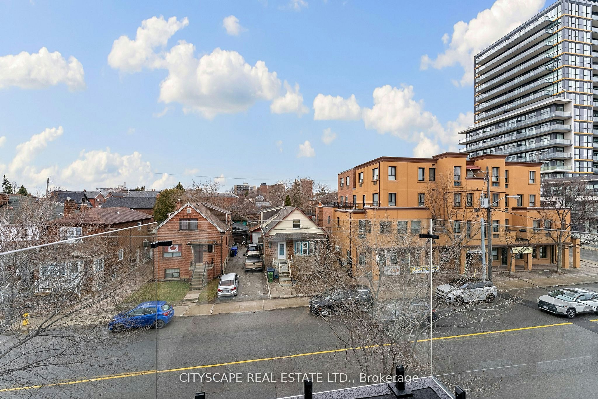 3 (Upper)-587 Oakwood Avenue, Toronto, ON, M6E 2X8 - 30
