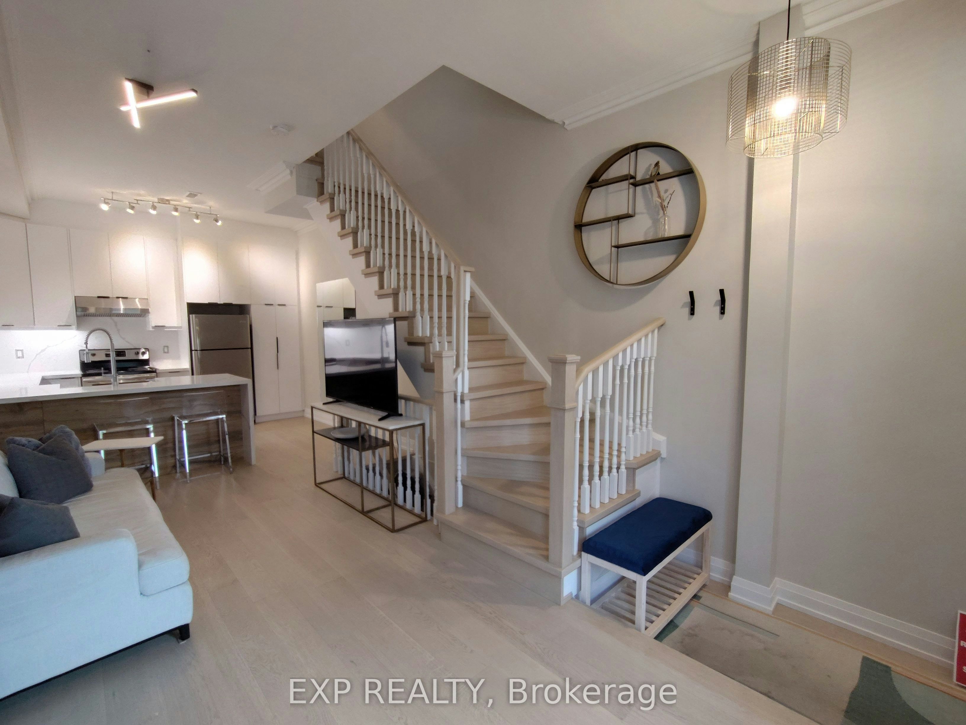 601 Adelaide Street W, Toronto, ON, M6J 1A8 - 3