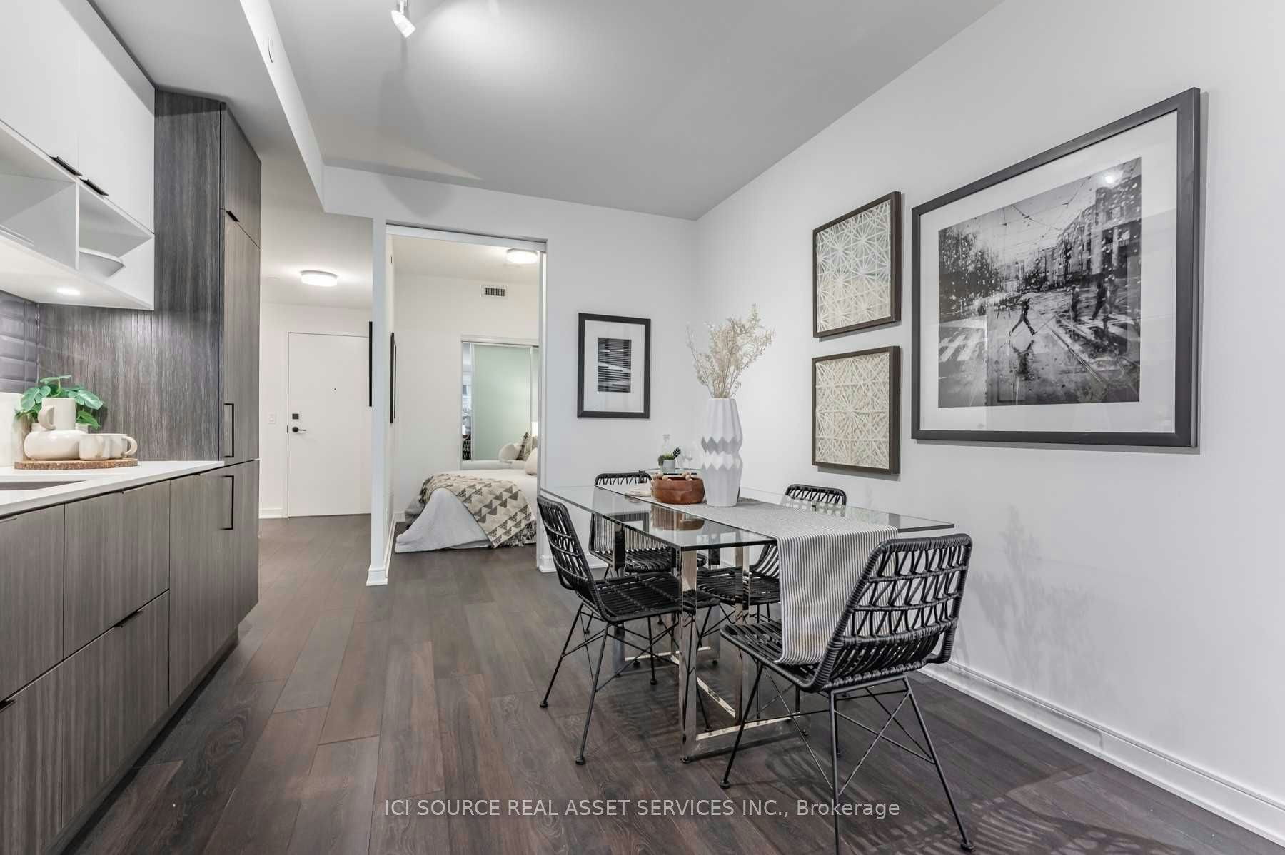 S561-180 Mill Street, Toronto, ON, M5A 0V6