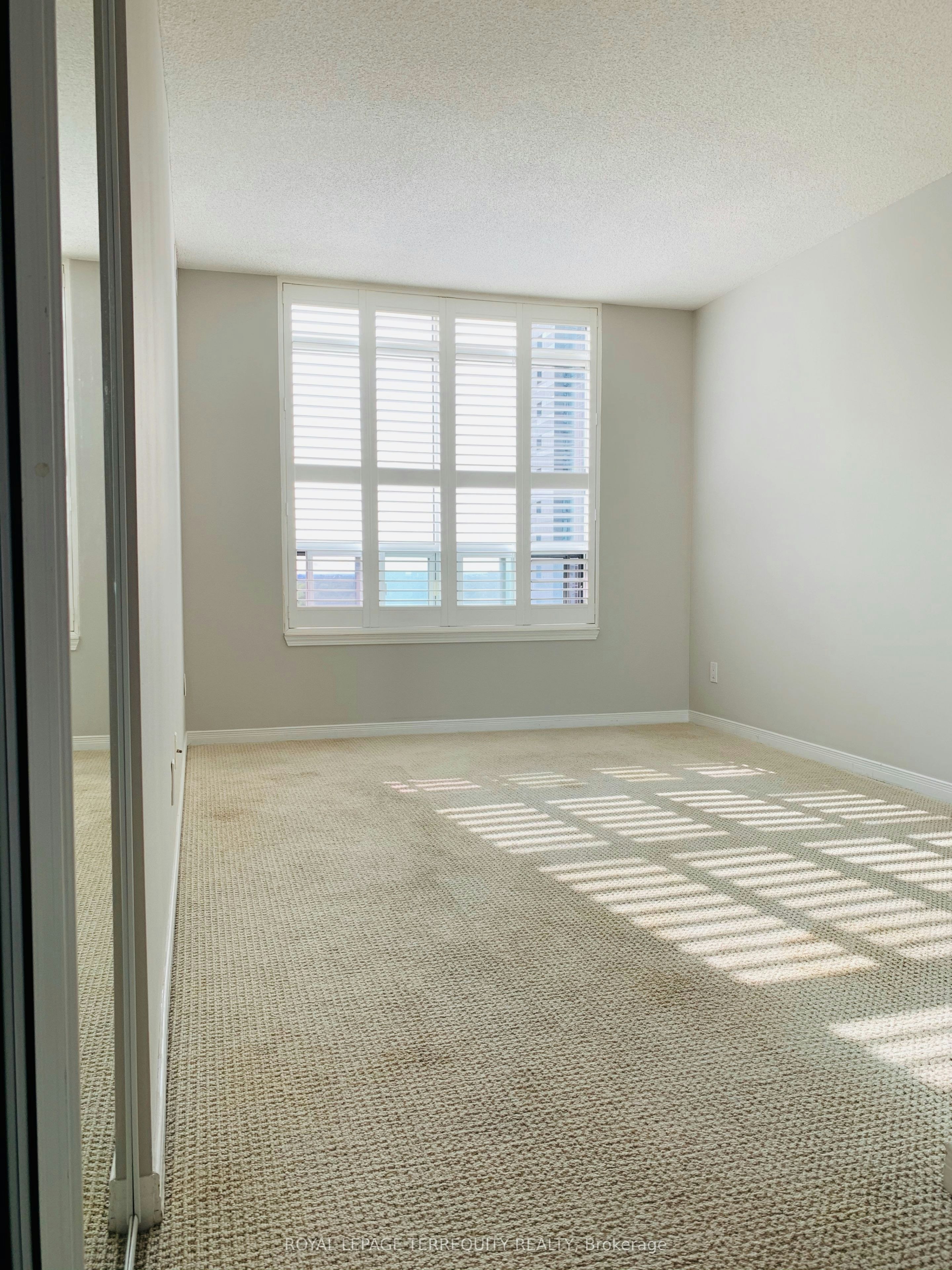 1117-8 Hillcrest Avenue, Toronto, ON, M2N 6Y6 - 12