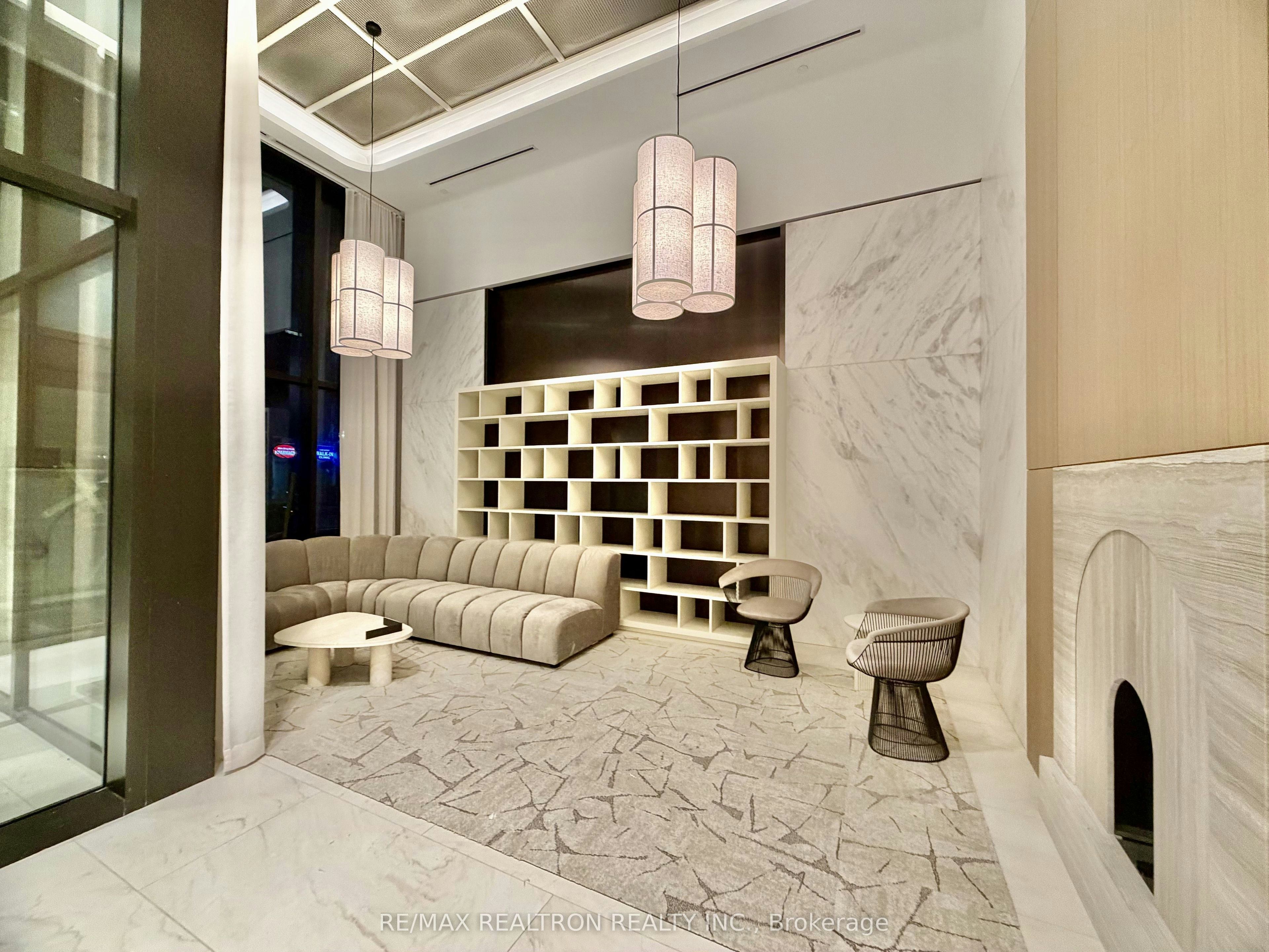 216-10 Oak Street, Toronto, ON, M5A 0Z1 - 14