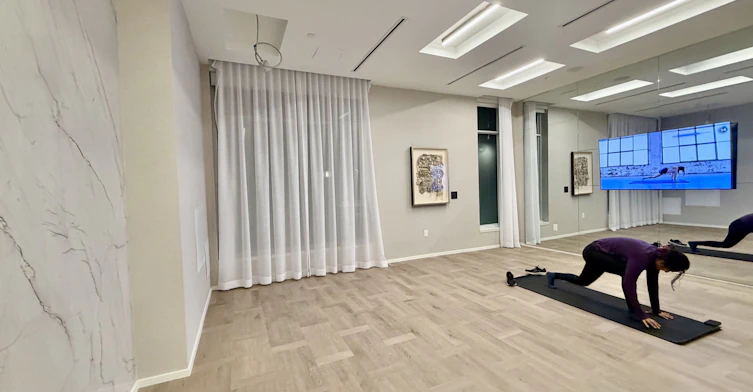 216-10 Oak Street, Toronto, ON, M5A 0Z1 - 17