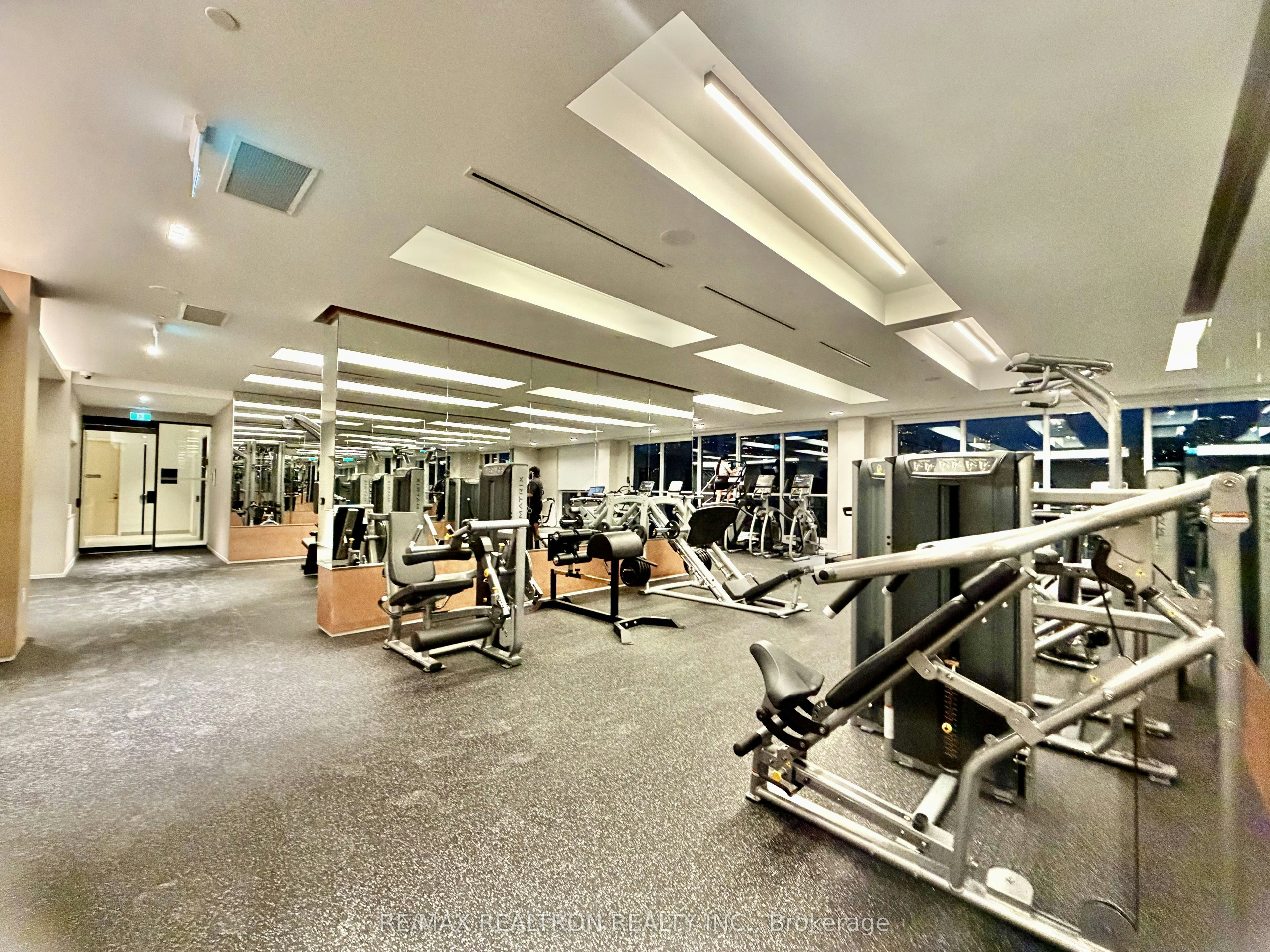 216-10 Oak Street, Toronto, ON, M5A 0Z1 - 19