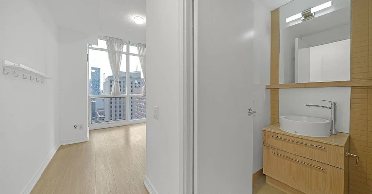 1910-21 Carlton Street, Toronto, ON, M5B 1L3 - 11
