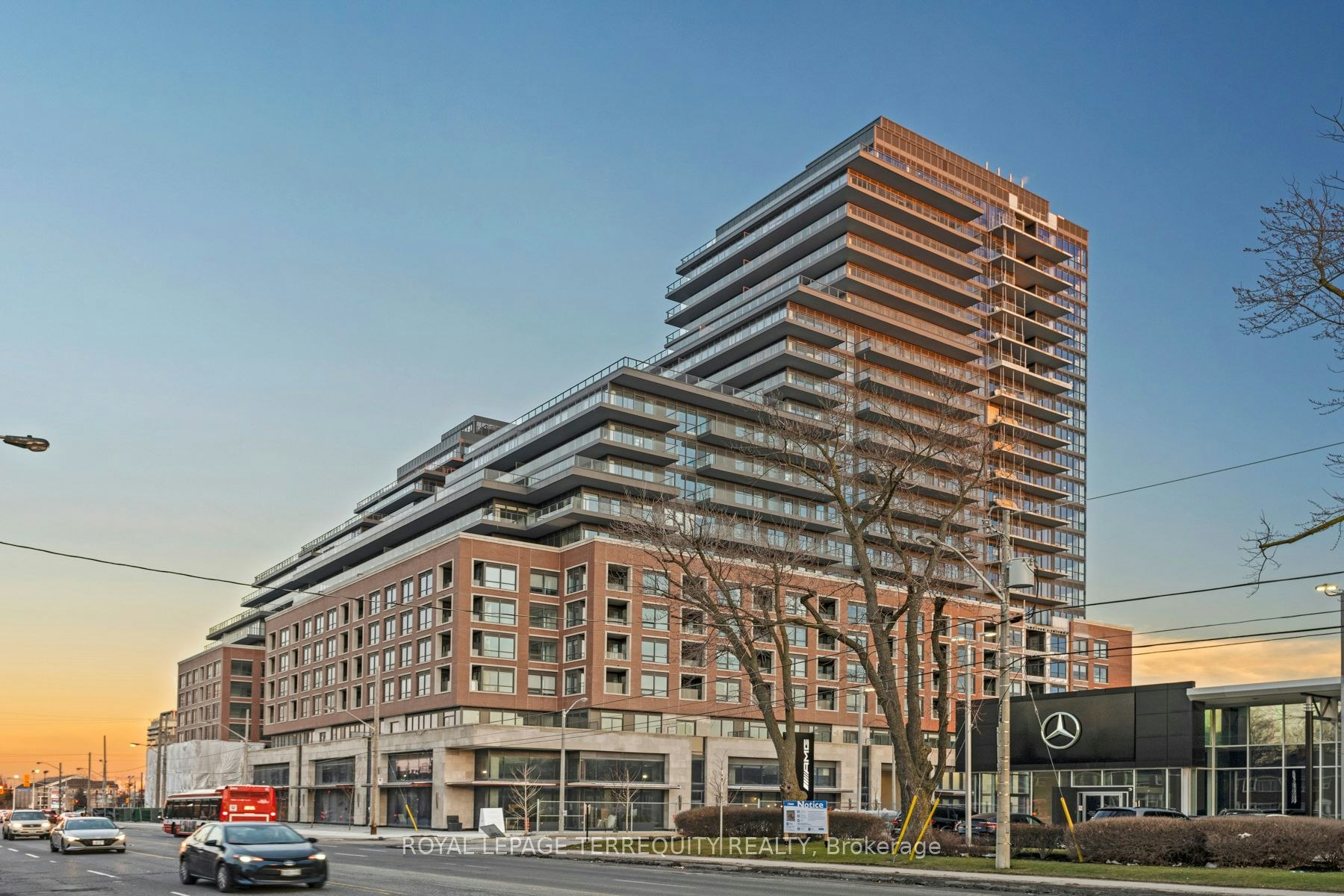 808-33 Frederick Todd Way, Toronto, ON, M4G 0C9 - 32