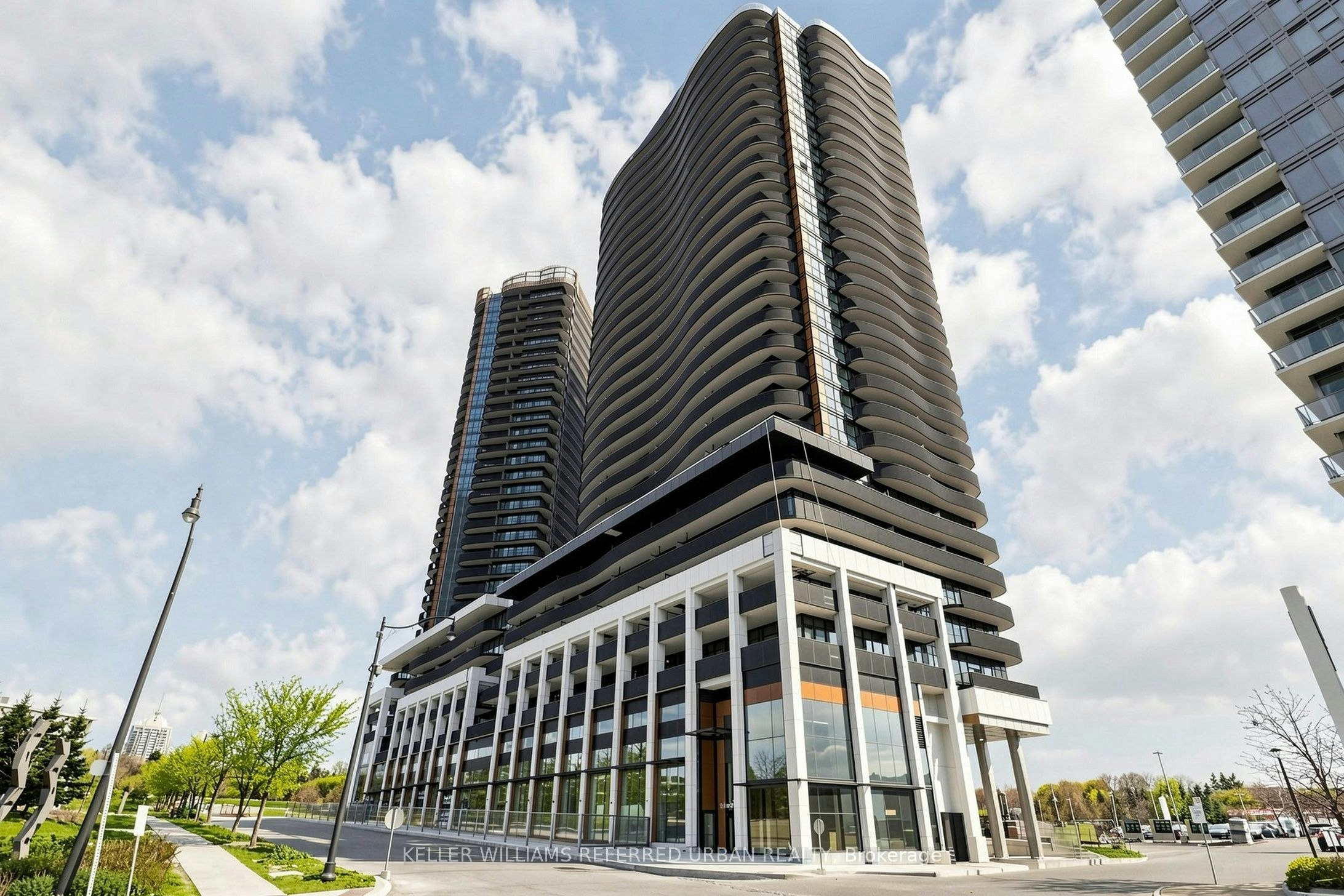 2002-18 Esther Shiner Boulevard, Toronto, ON, M2K 0J7