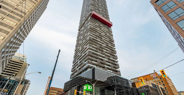 5303-8 Eglinton Avenue E, Toronto, ON, M4P 0C1 - 2