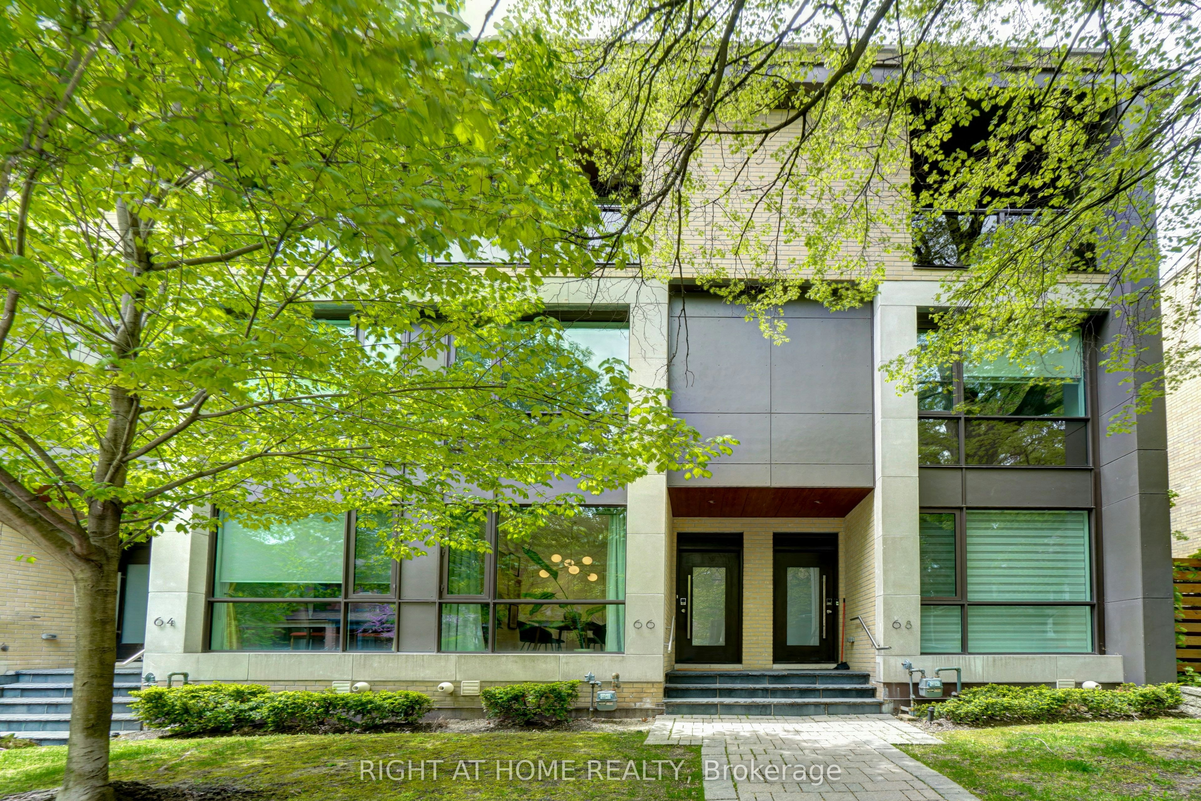 11-66 Havelock Street, Toronto, ON, M6H 0C4
