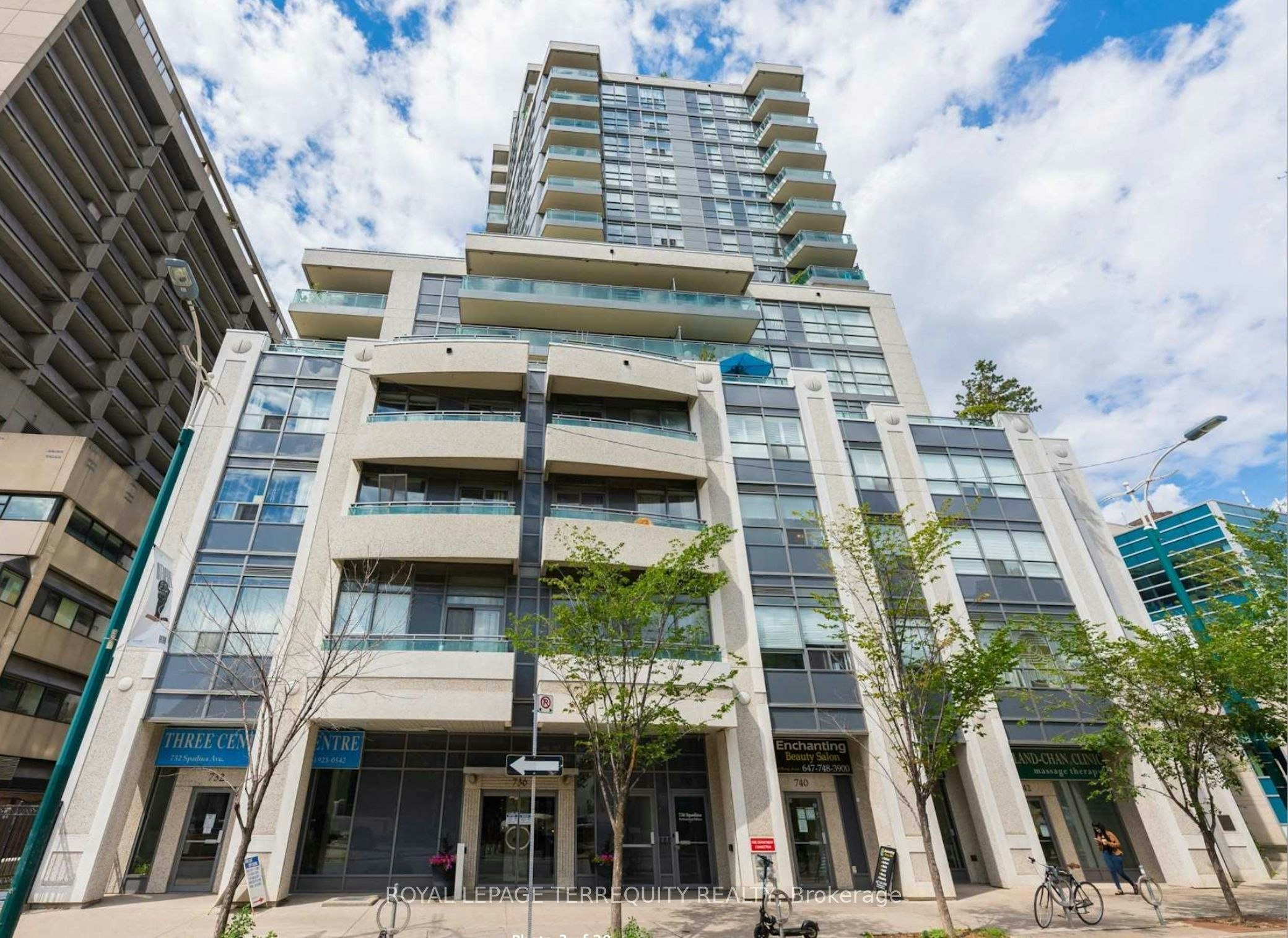1011-736 Spadina Avenue, Toronto, ON, M5S 2J6