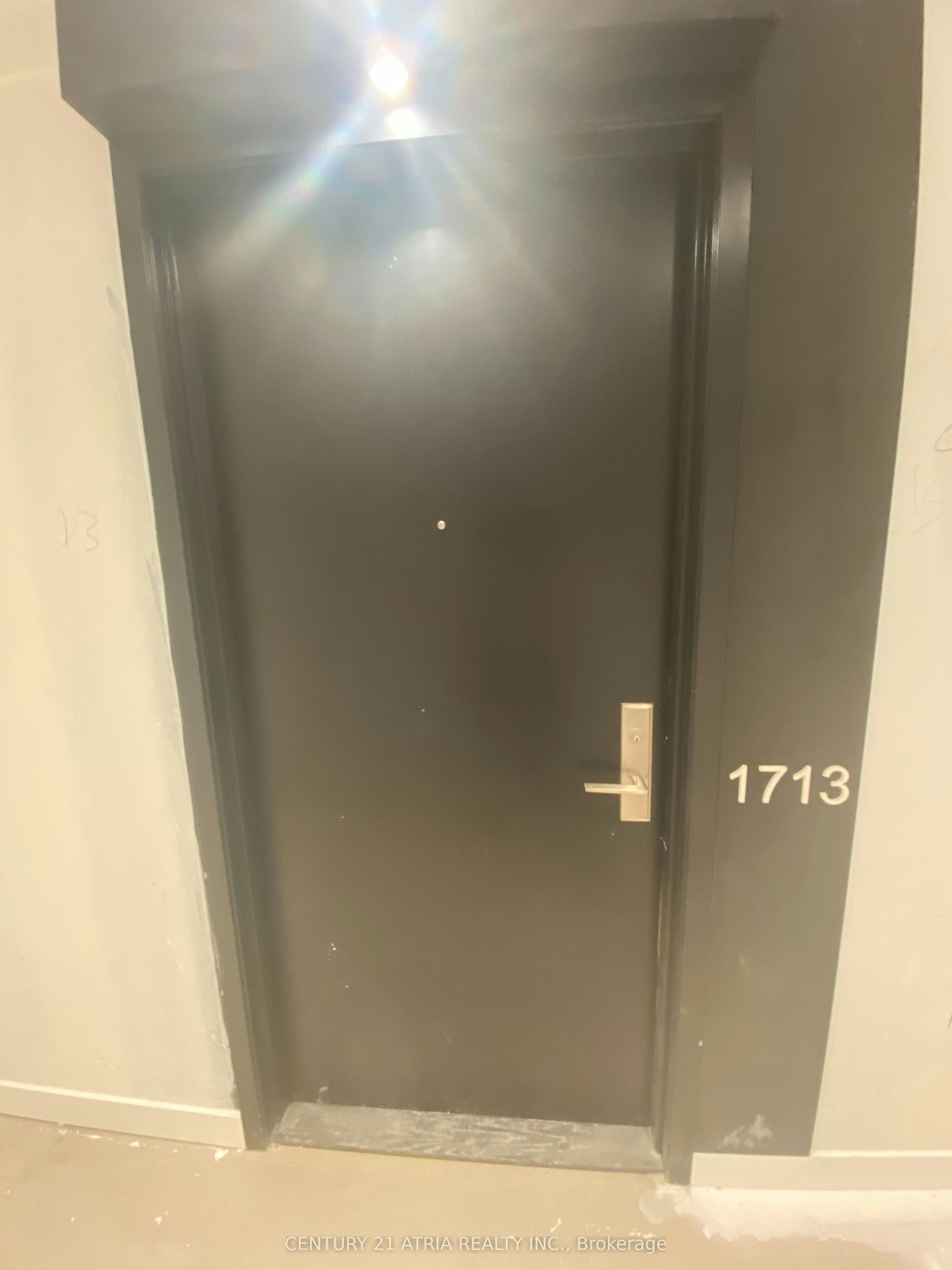 1713-20 Edward Street, Toronto, ON, M5G 1C9 - 14