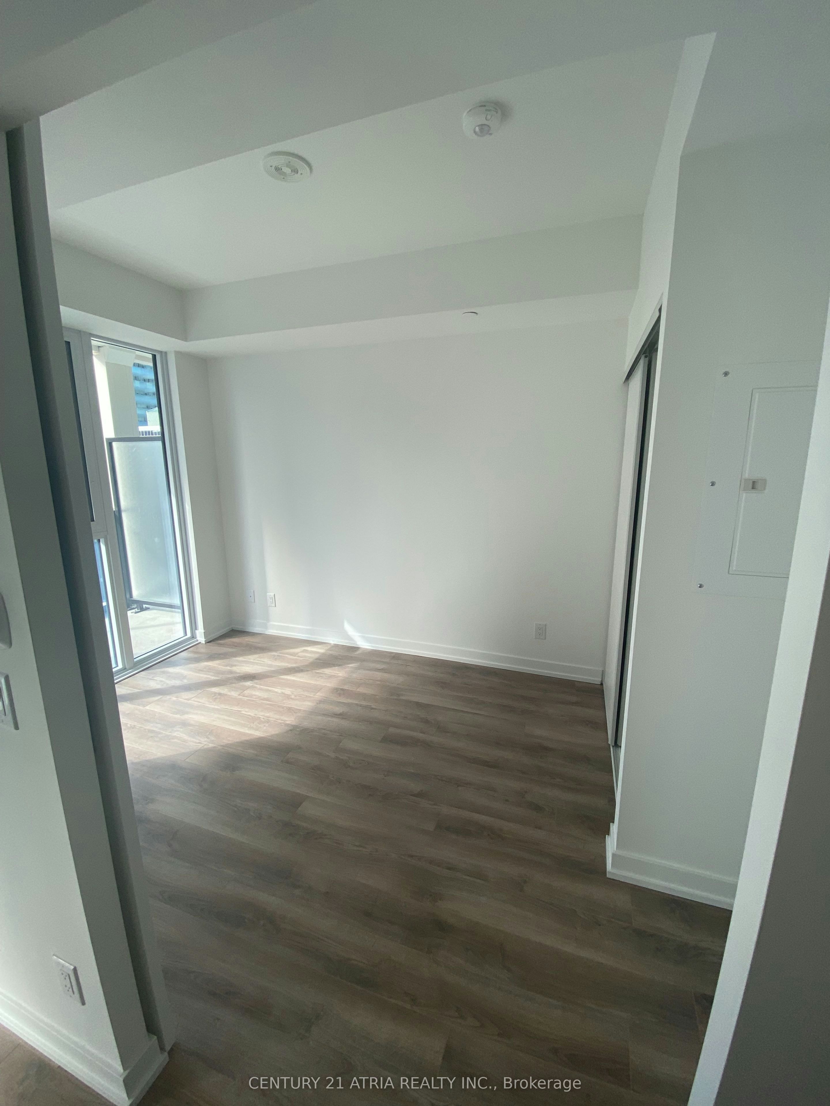 1713-20 Edward Street, Toronto, ON, M5G 1C9 - 12