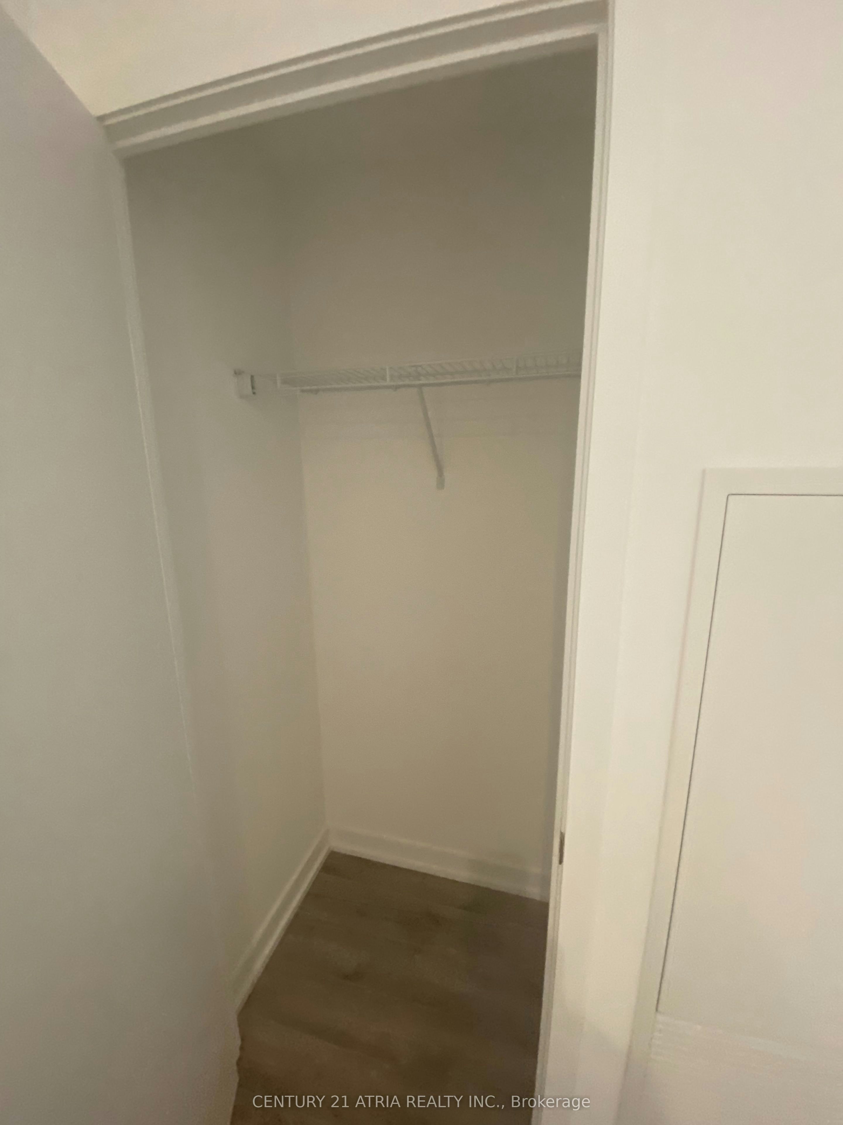 1713-20 Edward Street, Toronto, ON, M5G 1C9 - 3