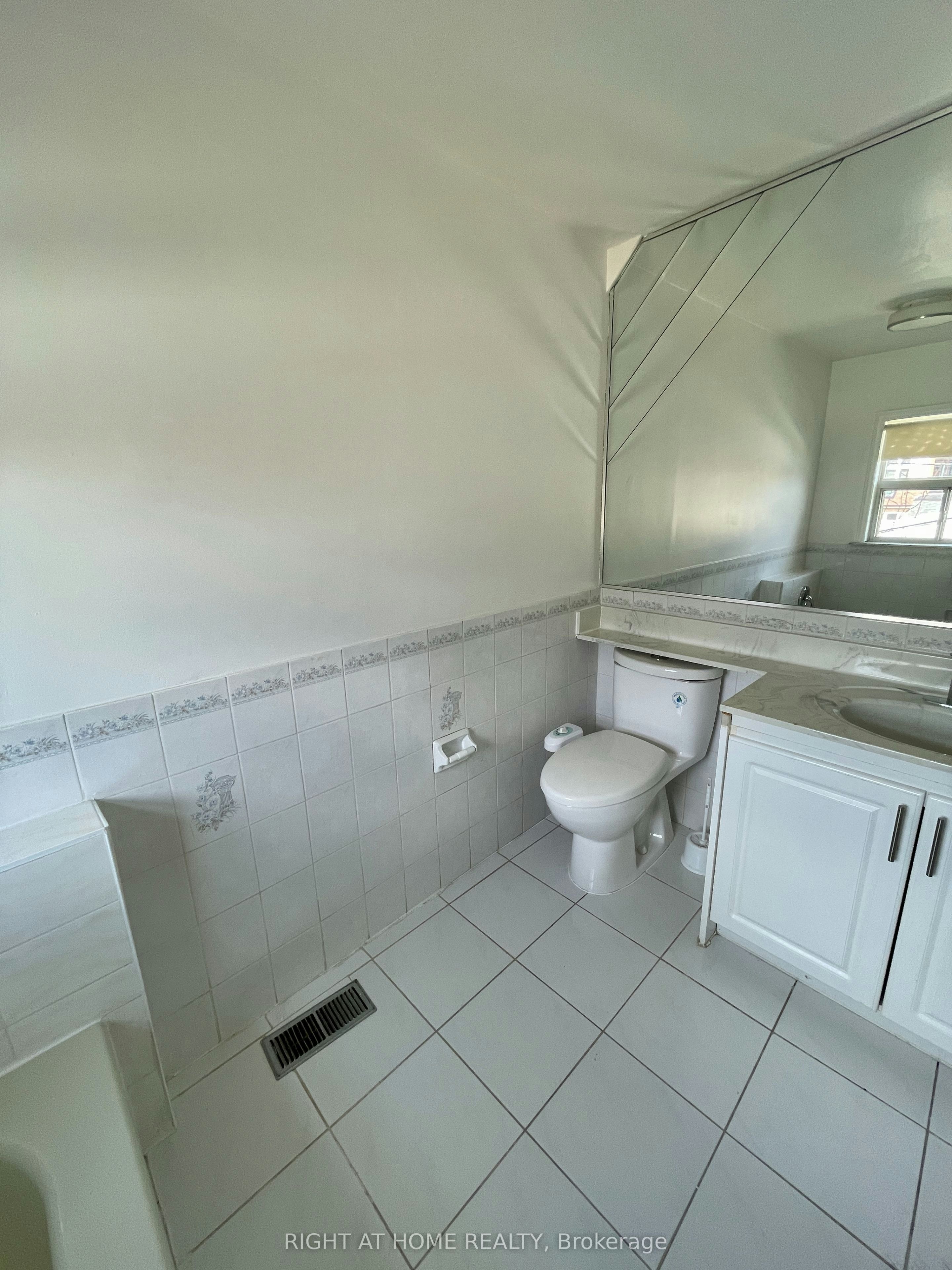 693 Ossington Avenue, Toronto, ON, M6G 3T6 - 14