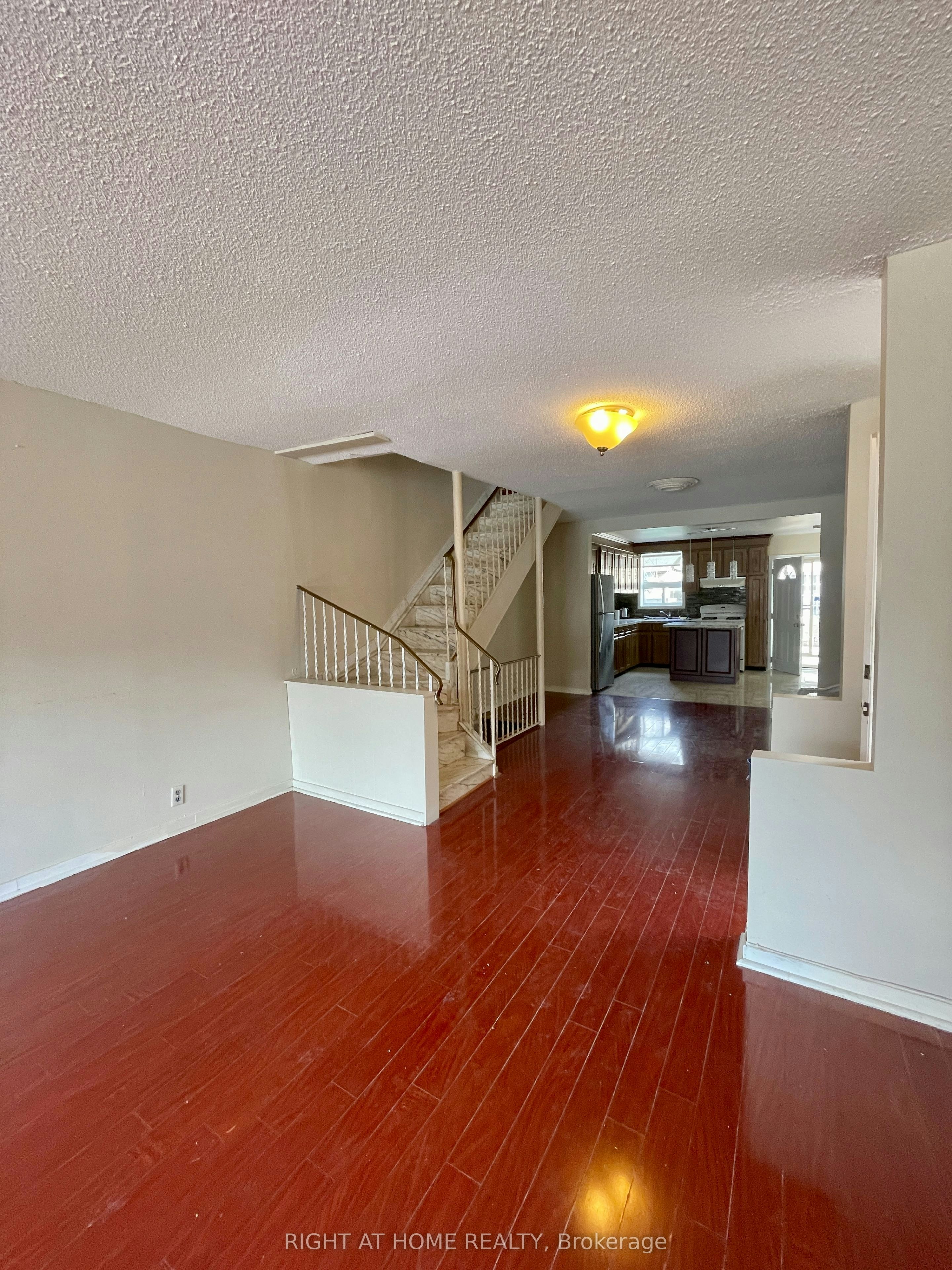693 Ossington Avenue, Toronto, ON, M6G 3T6 - 3