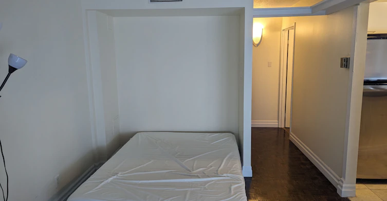 1206-914 Yonge Street, Toronto, ON, M4W 3C8 - 6