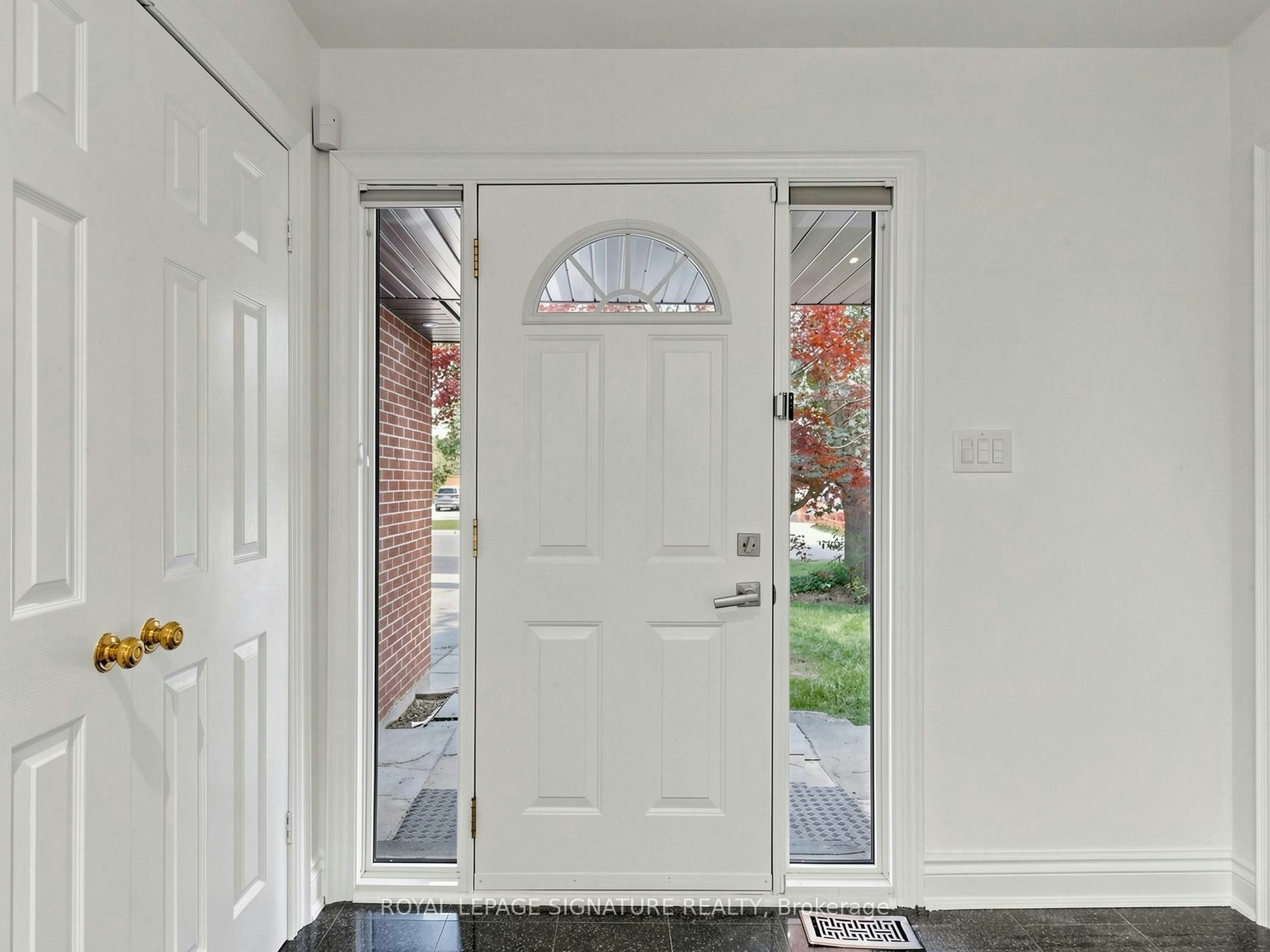 164 Banbury Road, Toronto, ON, M3B 2L8 - 4